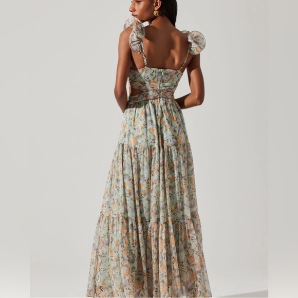 ASTR The Label Ruffled Floral Maxi Dress - Mint Purple Floral - Picture 6 of 6